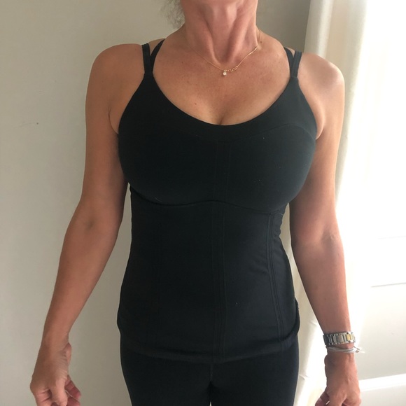 Lululemon black top - Picture 4 of 6